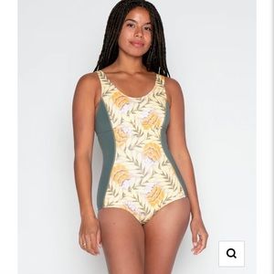 Seea Lilla one piece